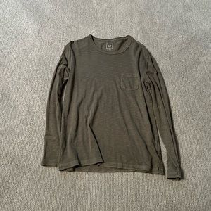 Gap long sleeve tee